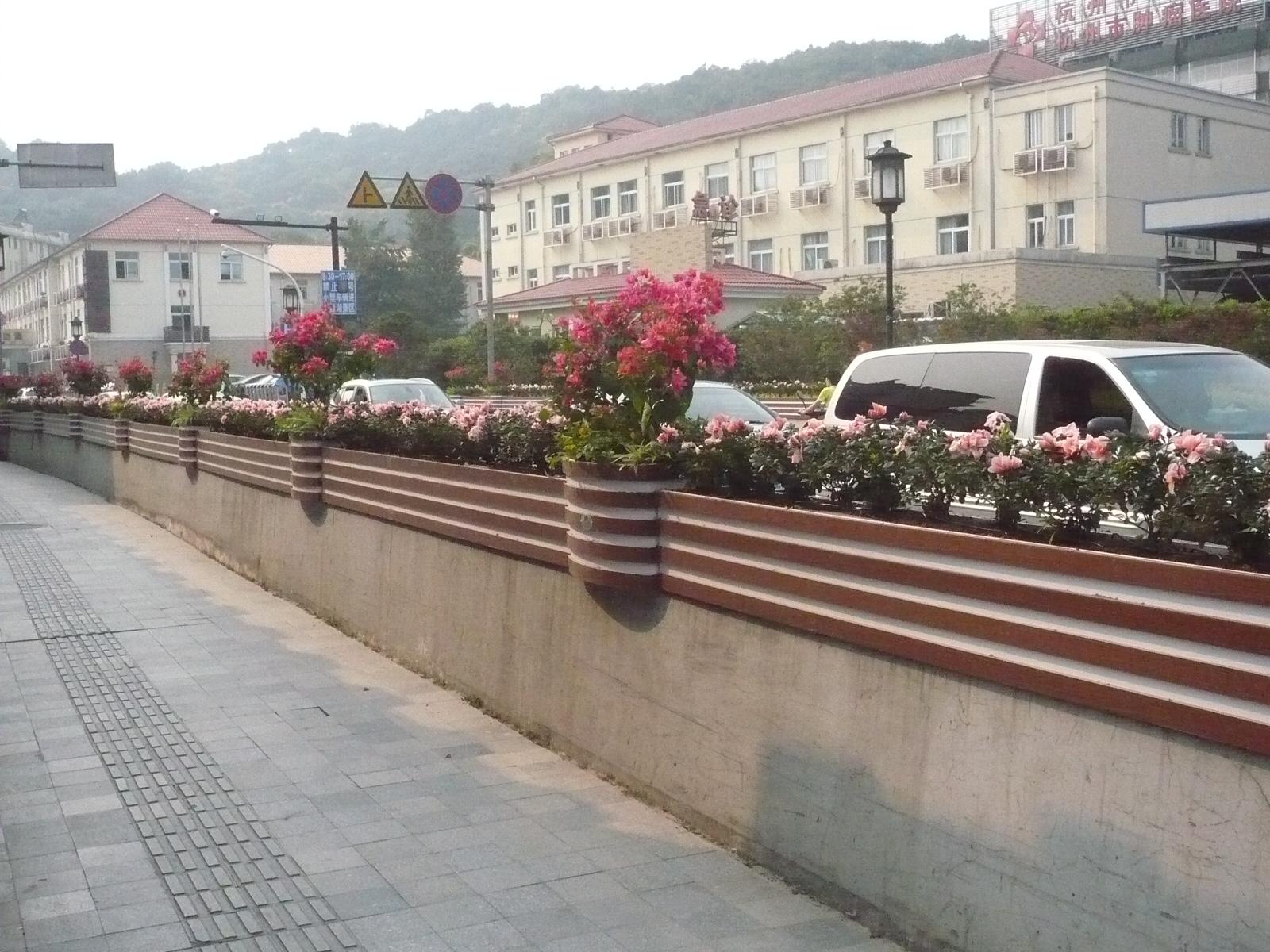 道路隔离花箱(图4)