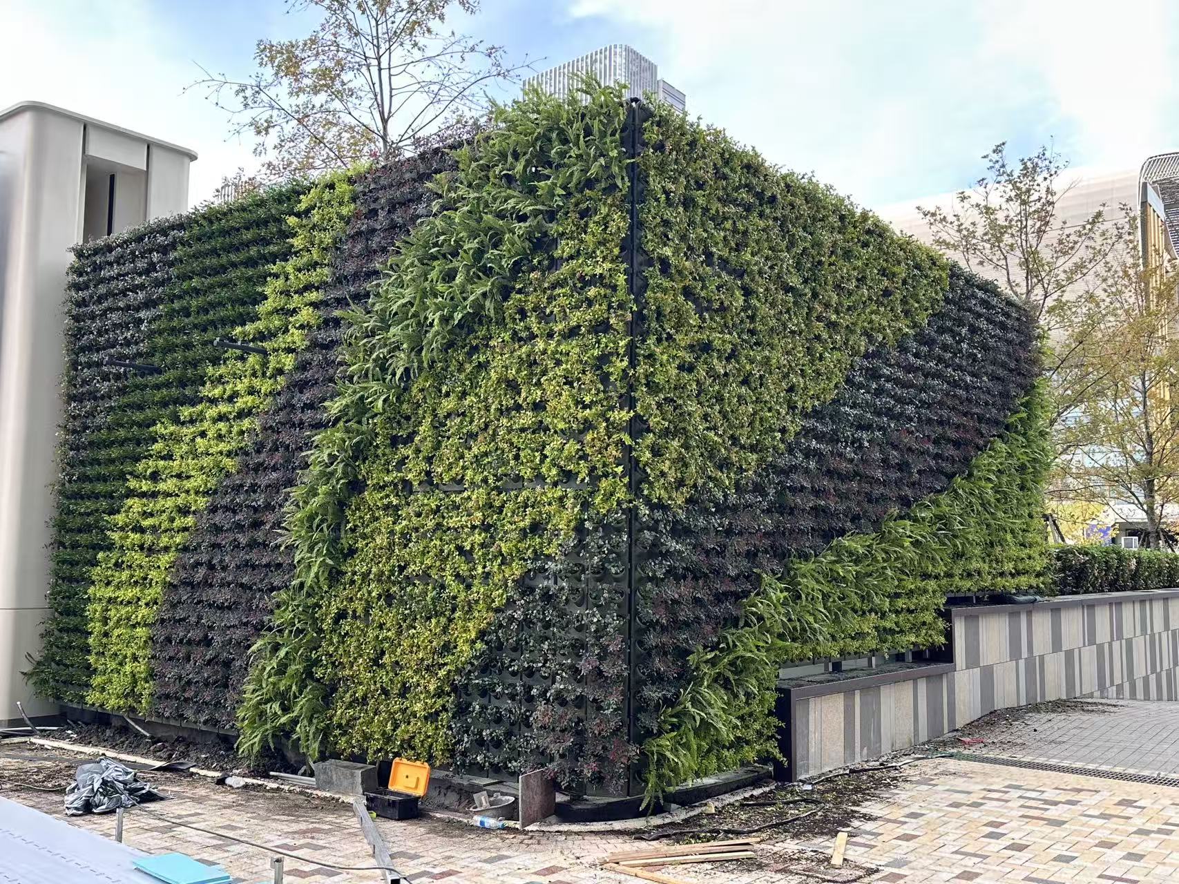 杭州世纪中心--杭州之门华尔道夫酒店垂直绿化项目(图8)